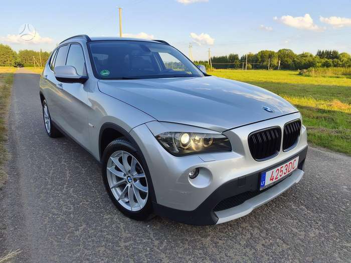 BMW X1, mpv / minivan