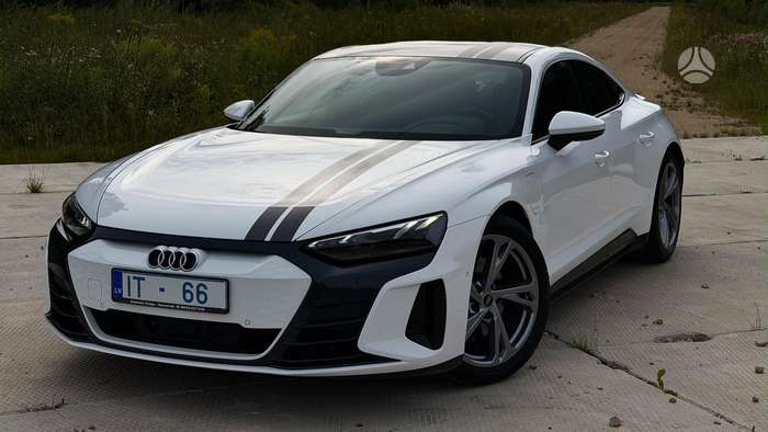 Audi e-tron GT, 93 кВт·ч, Седан