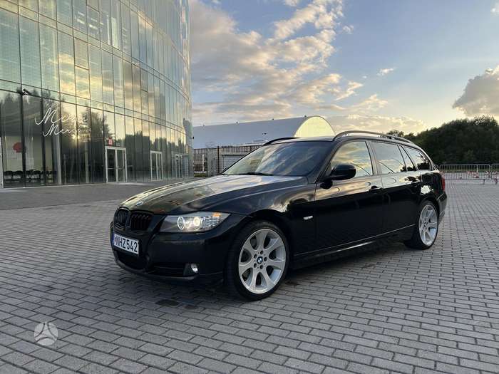 BMW 318, wagon