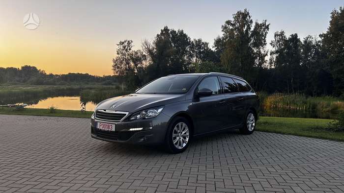 Peugeot 308, 1.2 l., Универсал