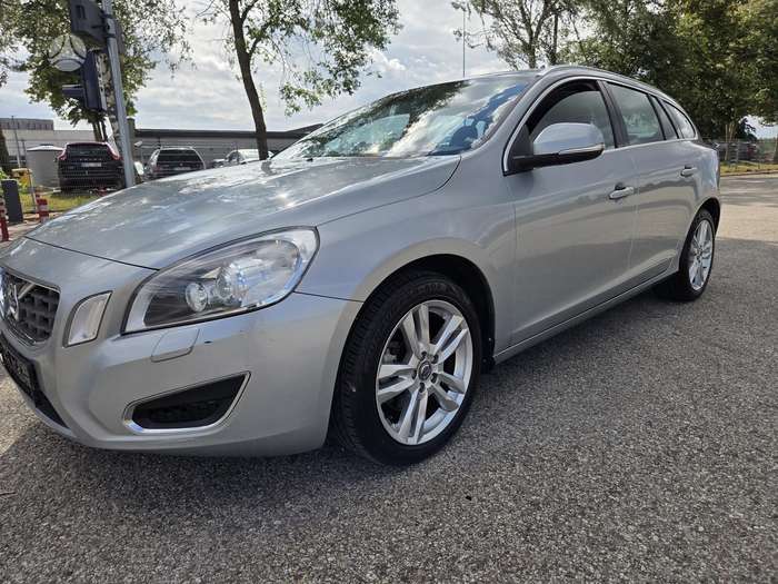 Volvo V60, 1.6 l., Универсал