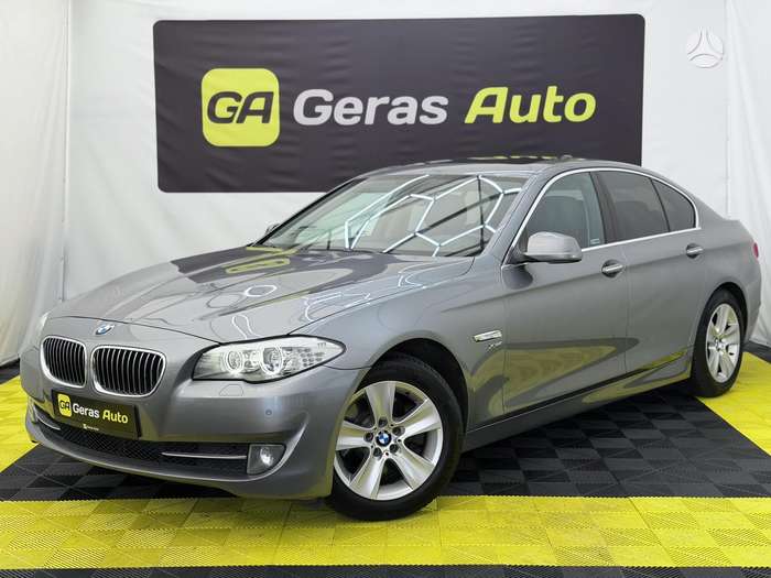BMW 528, 2.0 l., Седан