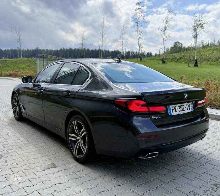 BMW 520, 2.0 l., Седан