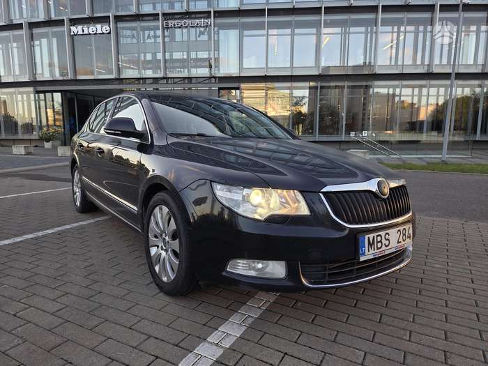 Skoda Superb, 2.0 l., Хэтчбек