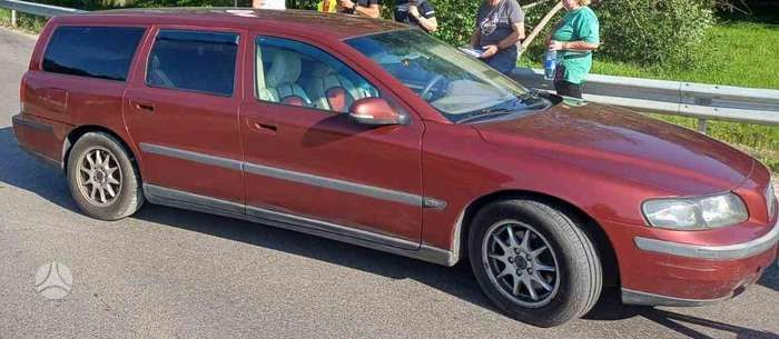 Volvo V70, 2.4 l., wagon