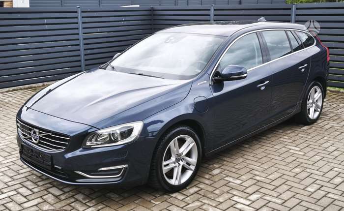 Volvo V60, 2.4 l., Универсал
