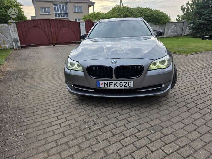 BMW 525, Универсал