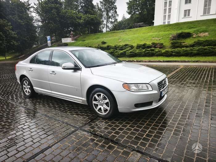 Volvo S80, 2.0 l., Седан
