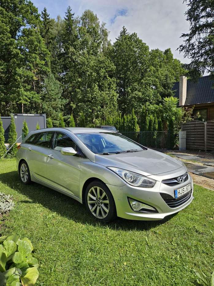 Hyundai i40, 1.7 l., Универсал