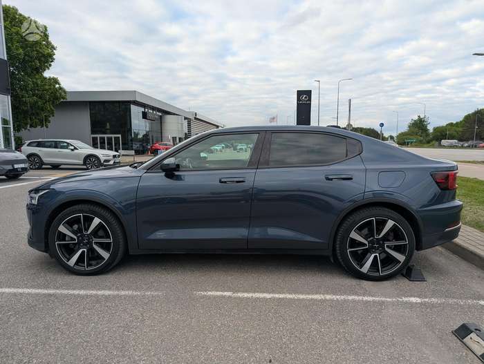 Polestar 2, Хэтчбек