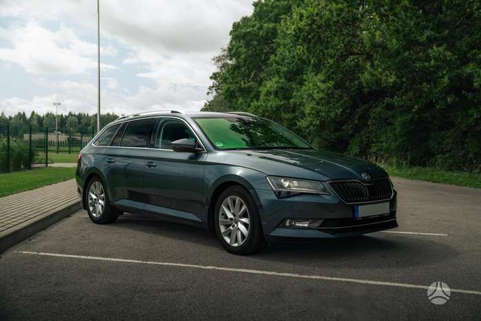 Skoda Superb, 1.8 l., wagon