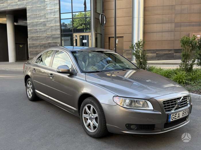 Volvo S80, 2.4 l., Седан