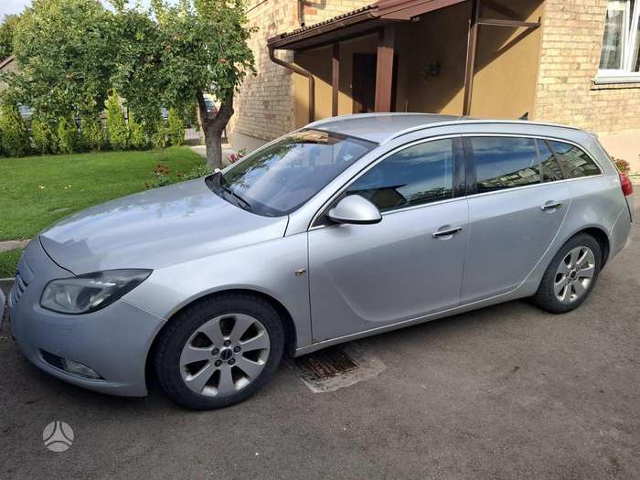 Opel Insignia, 2.0 l., Универсал