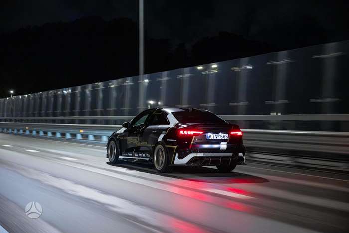 Audi RS 3, 2.5 l., Седан