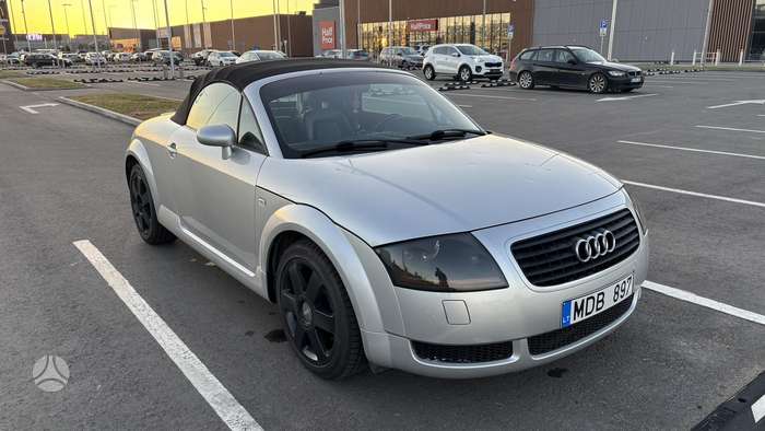Audi TT, 1.8 l., convertible