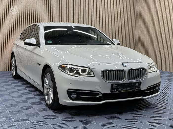 BMW 520, 2.0 l., Седан