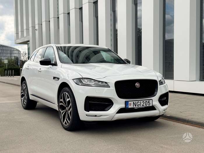 Jaguar F-Pace, Минивэн