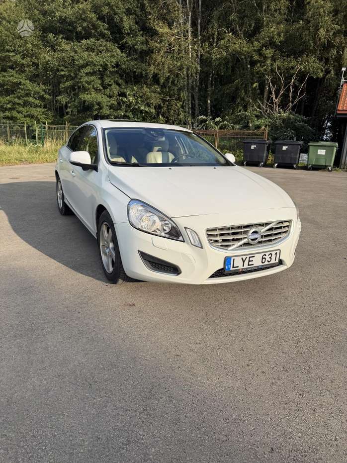 Volvo S60, 2.5 l., Седан