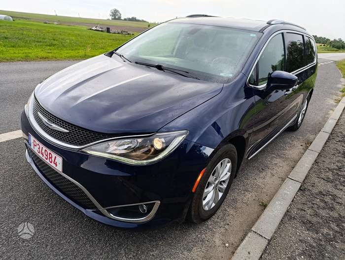 Chrysler Pacifica, 3.6 l., Минивэн