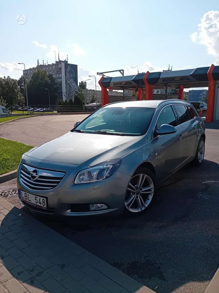 Opel Insignia, 2.0 l., Универсал