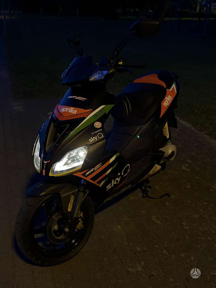 Aprilia SR 49cc, мотороллеры / мопеды