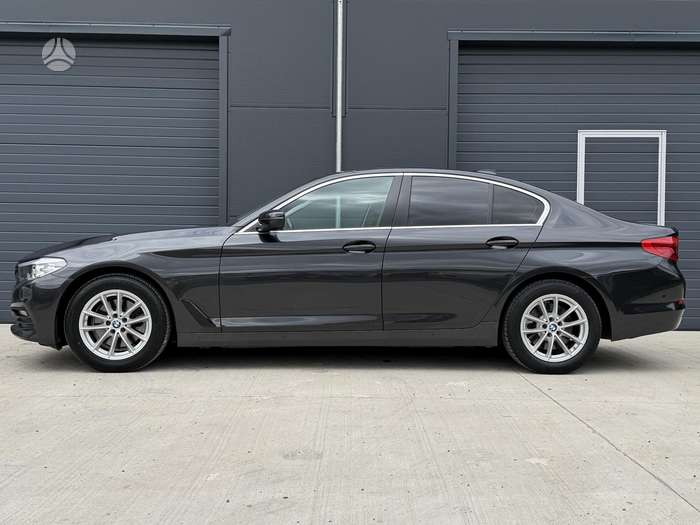 BMW 520, 2.0 l., Седан