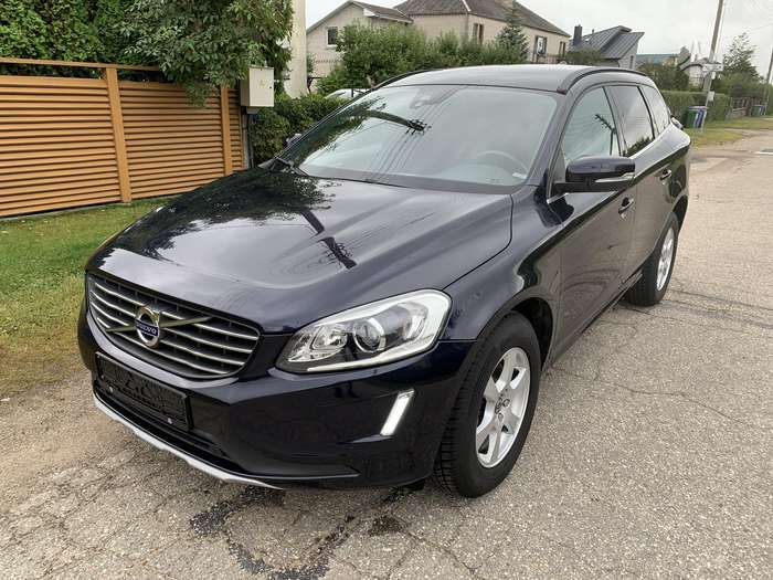 Volvo XC60, 2.0 l., off-road / crossover