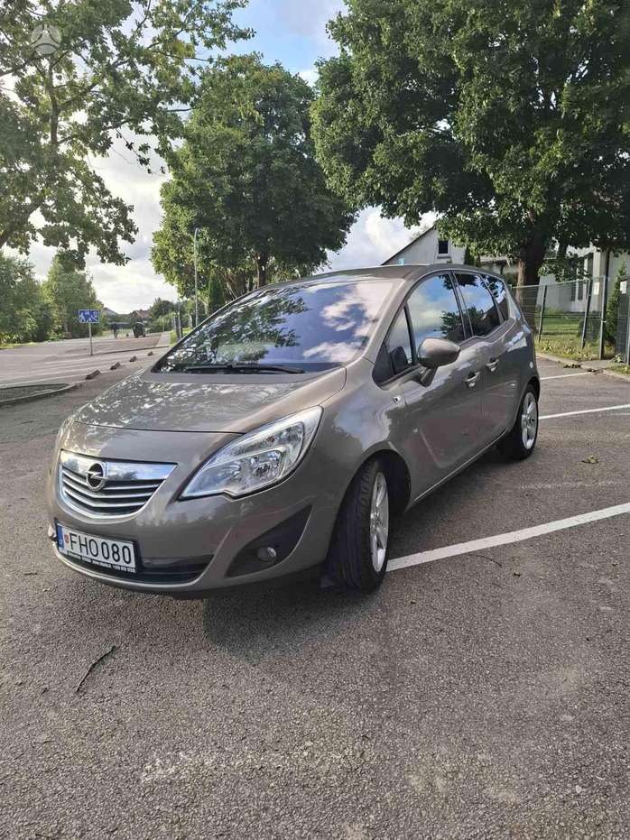 Opel Meriva, 1.4 l., Минивэн
