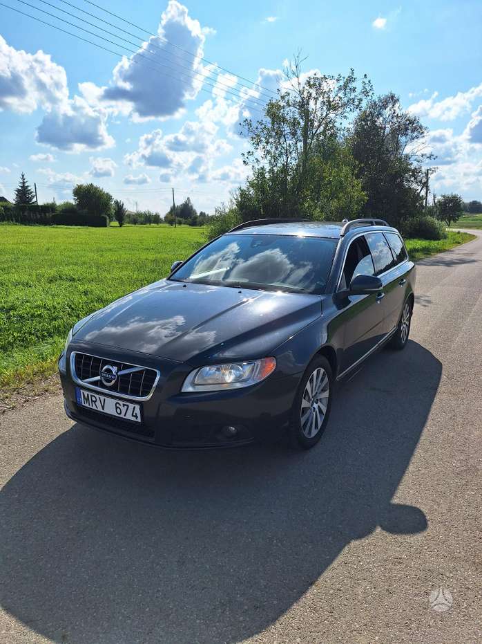 Volvo V70, 2.0 l., universalas