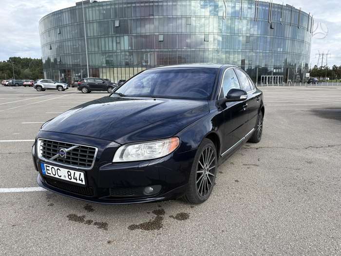 Volvo S80, 2.4 l., Седан