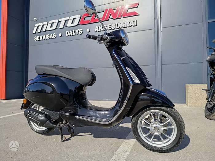 Piaggio Vespa 50cc, scooters / mopeds
