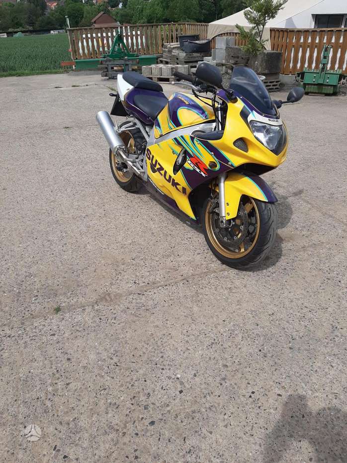 Suzuki GSX-R 600cc, superbikes