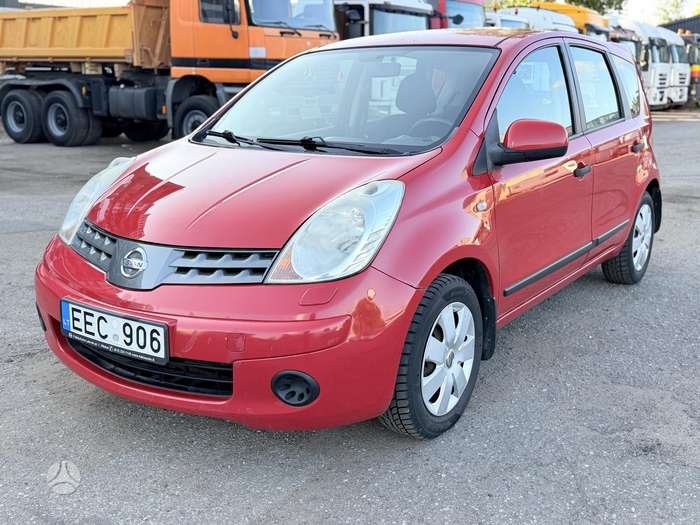 Nissan Note, 1.4 l., Хэтчбек