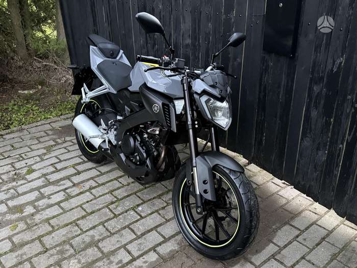 Yamaha MT 125 125cc, street / classic