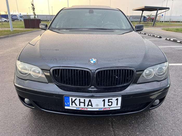BMW 730, 3.0 l., sedanas