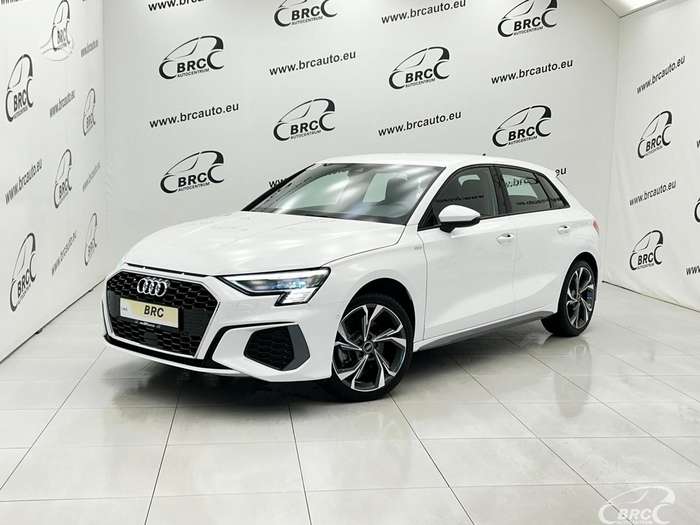 Audi A3, 1.5 l., hatchback