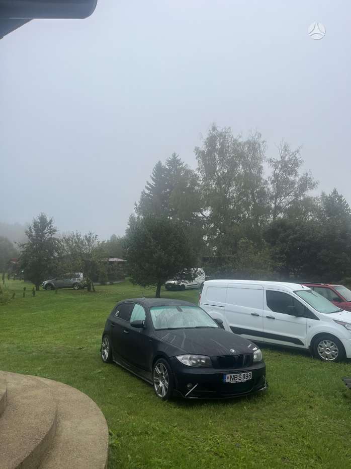 BMW 118, 2.0 l., Хэтчбек