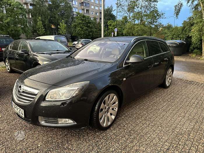 Opel Insignia, 2.0 l., Универсал