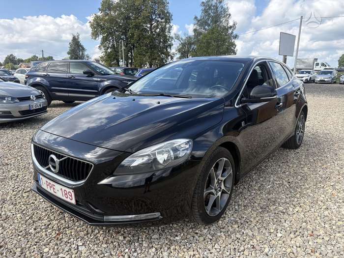 Volvo V40, 2.0 l., Хэтчбек