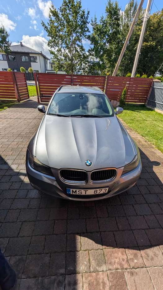 BMW 318, 2.0 l., universalas
