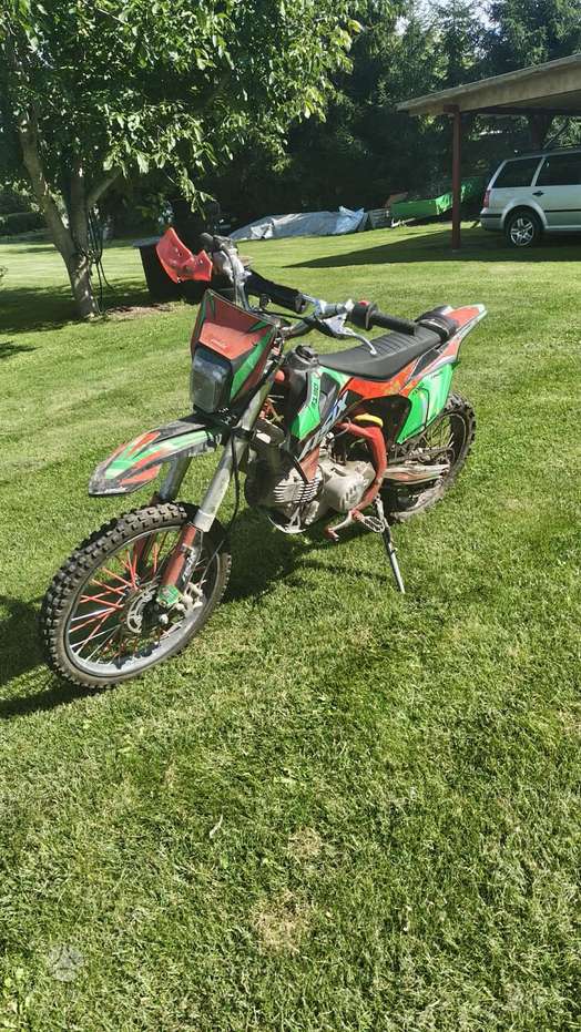 Asix DT190 190cc, motocross