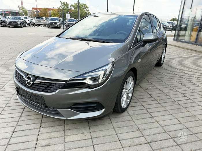 Opel Astra, 1.2 l., hatchback