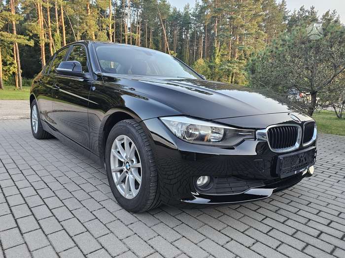 BMW 318, 2.0 l., Седан