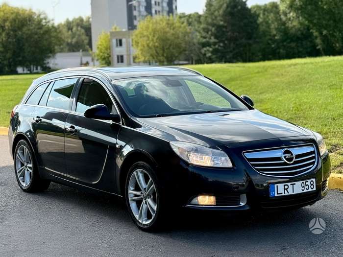 Opel Insignia, 2.0 l., Универсал