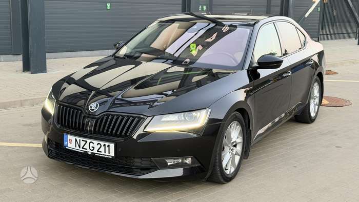 Skoda Superb, 2.0 l., hatchback