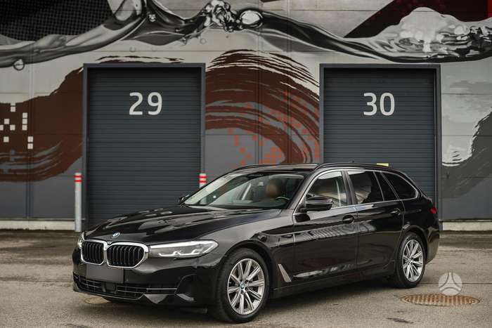 BMW 520, 2.0 l., Универсал