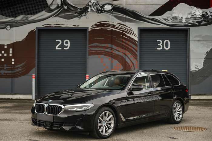 BMW 520, 2.0 l., wagon