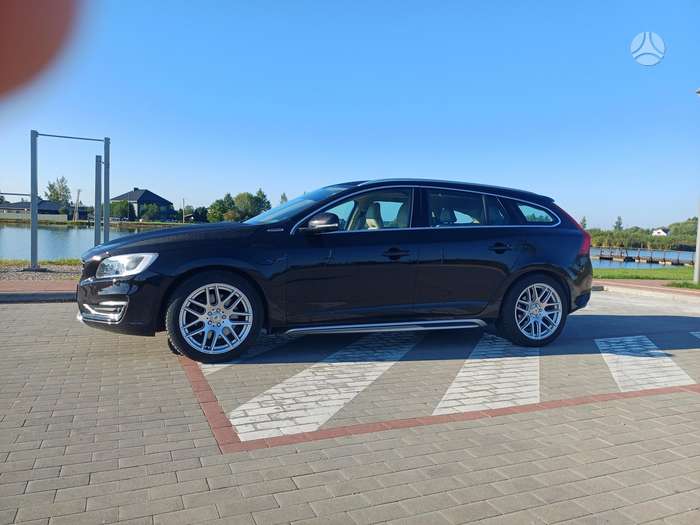 Volvo V60, 2.4 l., Универсал