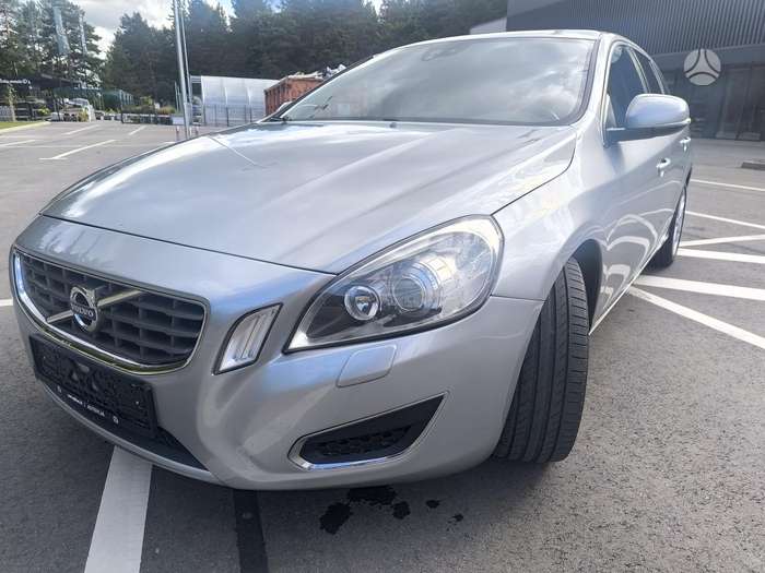 Volvo V60, 2.0 l., Универсал