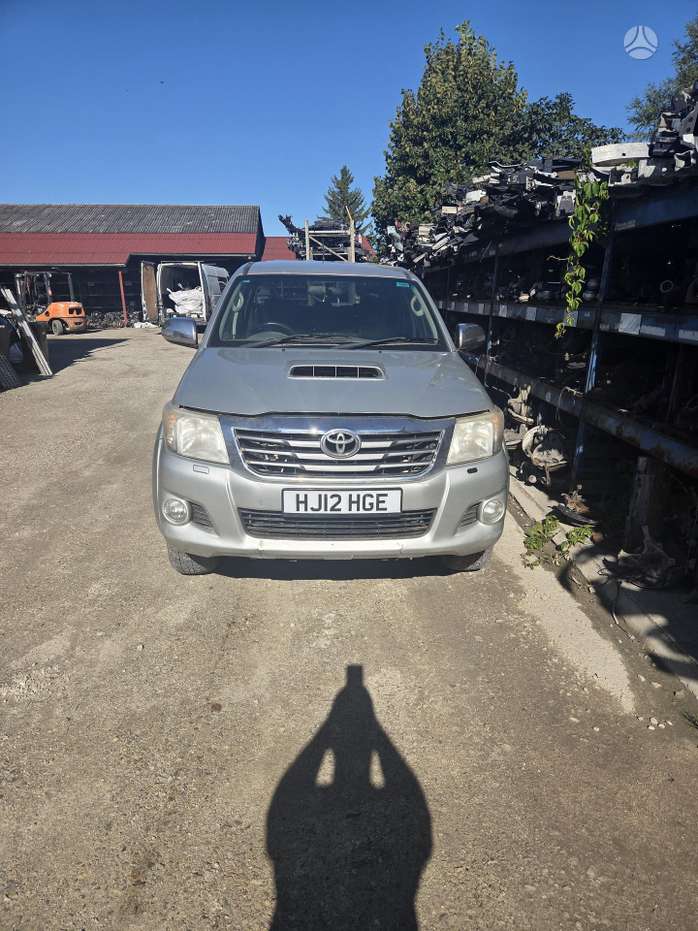 Toyota Hilux, Пикап